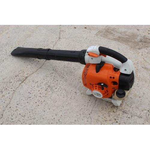 35 - STIHL BG 86 HAND HELD BLOWER  NO VAT