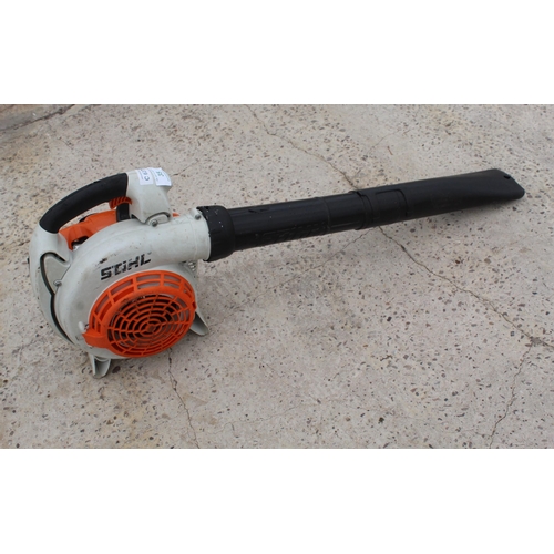 35 - STIHL BG 86 HAND HELD BLOWER  NO VAT