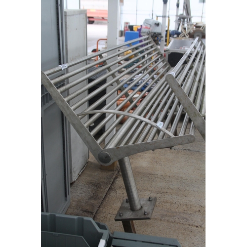 1000 - STAINLESS GARDEN BENCH  NO VAT