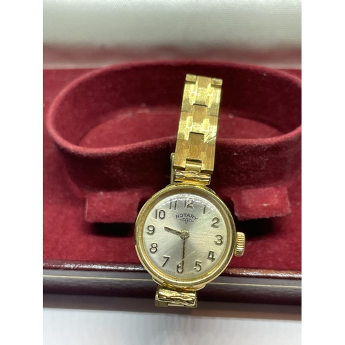 601 - A ROTARY MECHANICAL WRIST WATCH IN A PRESENTATION BOX SEEN WORKING BUT NO WARRANTY