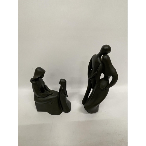 720 - TWO ROYAL DOULTON MATTE BLACK FIGURES - 'MOTHER AND DAUGHTER' HN2843 & 'LOVERS' HN2763 (BOTH SECONDS... 