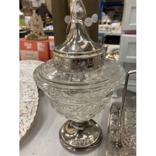 194 - TWO SILVER PLATED ITEMS, LIDDED BOX ON STAND AND LIDDED JAR