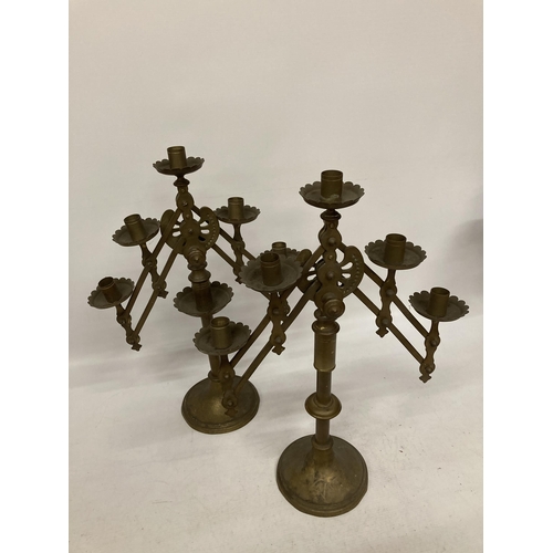 14 - A PAIR OF VINTAGE BRASS CONCERTINA STYLE CANDLESTICKS