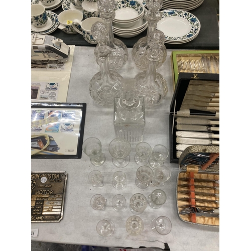 278 - A COLLECTION OF VICTORIAN AND LATER GLASSWARE, SHERRY GLASSES, CUT GLASS DECANTERS ETC