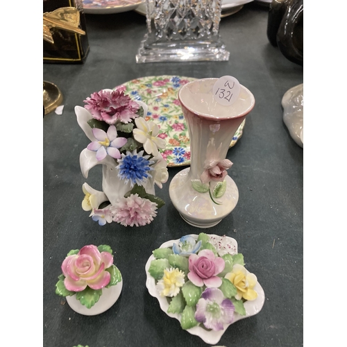 290 - A GROUP OF FLORAL CERAMIC TRINKET WARES