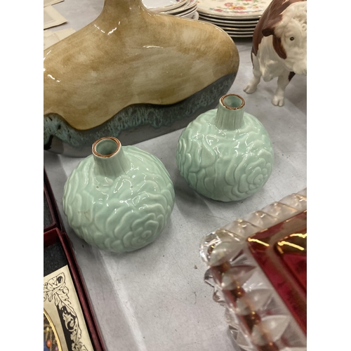 298 - A MIXED LOT TO INCLUDE CELADON GLAZE VASES, GLASSWARE TURQUOISE GLASS ETC