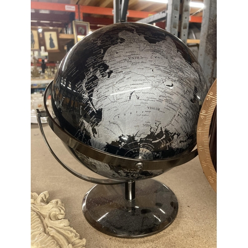 1010 - A GROUP OF THREE MODERN GLOBES