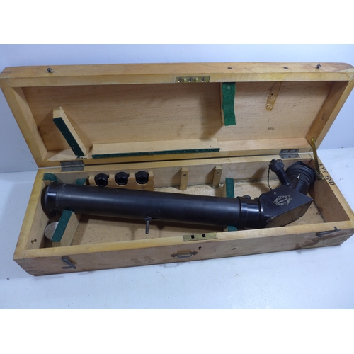 340 - A BOXED W.OTTWAY AND A POWER SEVEN GUNSIGHT FOR HIGH ANGLE GUN, PATT G.350 DATED 1944, LENGTH 62CM