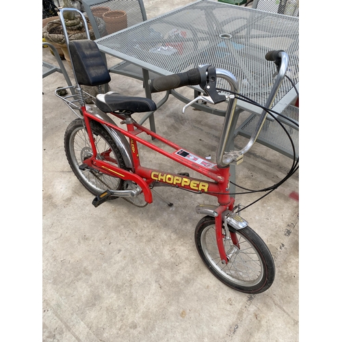 A RALEIGH CHOPPER MARK III ARROW WEDGE BIKE