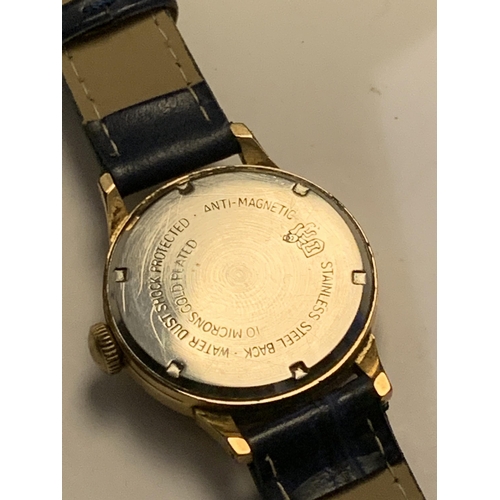 637 - A VINTAGE INGERSOLL LTD LONDON TRIUMPH MECHANICAL WRIST WATCH SEEN WORKING BUT NO WARRANTY