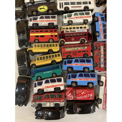 814 - A LARGE COLLECTION OF DIE-CAST MODEL BUSES AND LONDON TAXIS