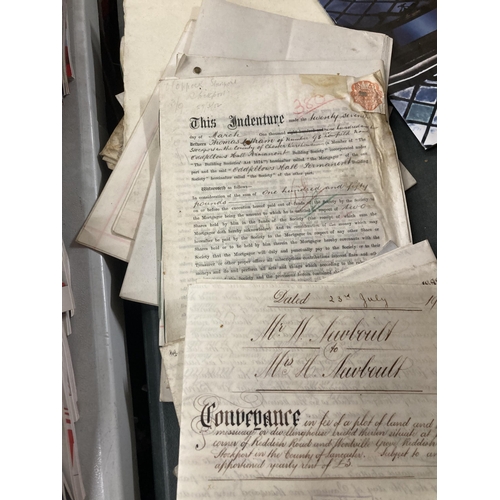 900 - A COLLECTION OF LATE 19TH / EARLY 20TH CENTURY INDENTURES