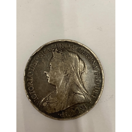 319 - A 1900 VICTORIA CROWN