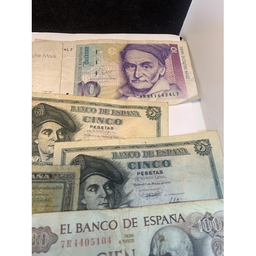 423 - NINE ASSORTED FOREIGN WORLD BANKNOTES - BANCO DE ESPANA, BANQUE DE FRANCE ETC, DATES RANGING 1940-19... 