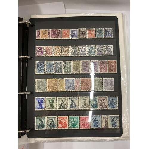 458 - AN ALBUM OF AUSTRALIAN STAMPS 1900 ONWARDS