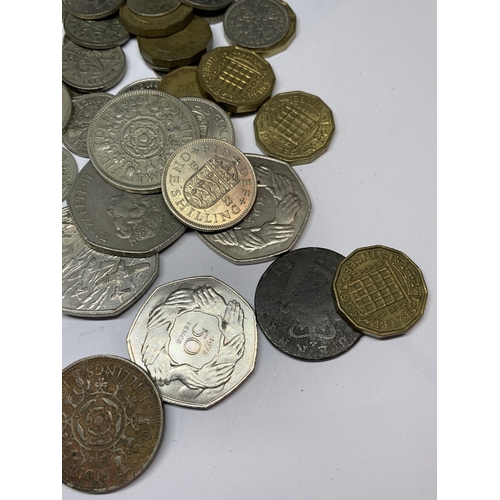 488 - A LARGE QUANTITY OF UK COINS TO INCLUDE SHILLINGS, TWO SHILLINGS, SIXPENCES, THREE PENCES ETC