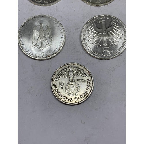 495 - SEVEN 625 SILVER COINS TO INCLUDE FIVE 5 MARK COINS AND A 1938 2 MARK