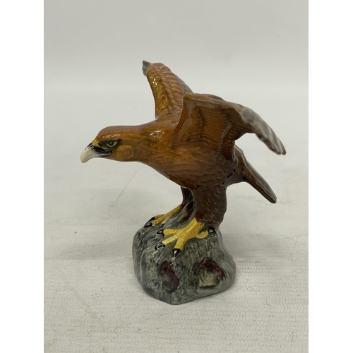 738 - A BESWICK MINI EAGLE NO 2307