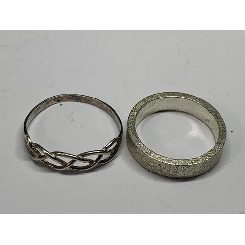 680 - FIVE VARIOUS SILVER RINGS