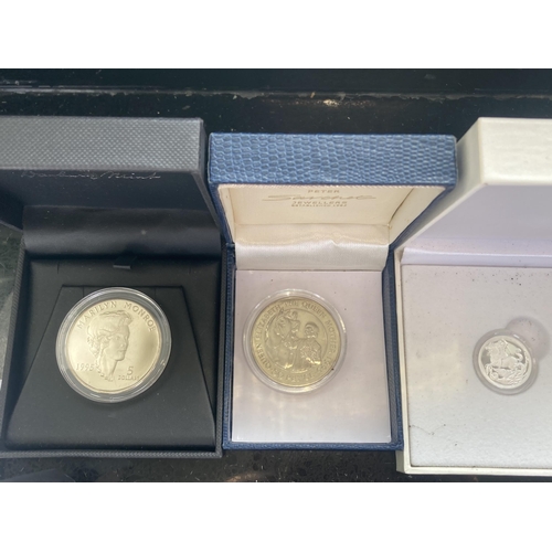 373A - A SELECTION OF TEN BOXED MAINLY SILVER PROOF COINS