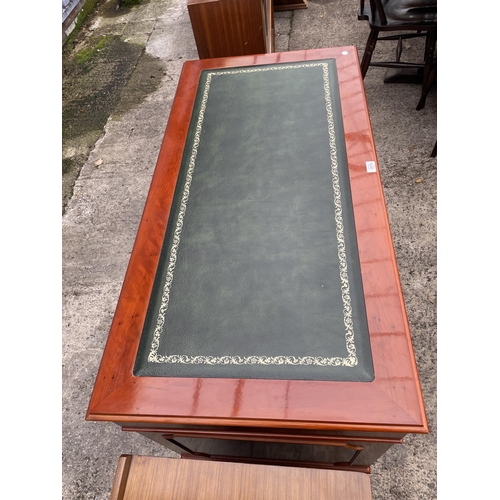 2975 - A MODERN YEW WOOD TWIN PEDESTAL DESK WITH INSET LEAHTER TOP, ENCLOSING EIGHT DRAWERS, 48 X 24