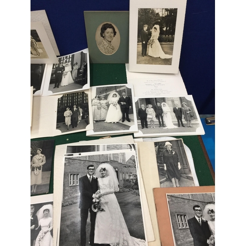 150A - A QUANTITY OF VINTAGE WEDDING PHOTOGRAPHS, INVITATIONS ETC