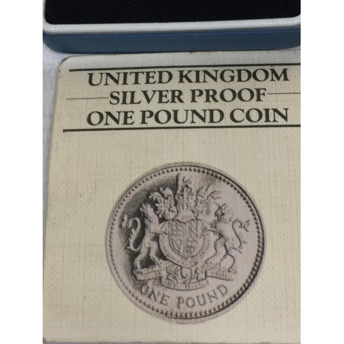 433A - A SILVER PROOF ONE POUND COIN IN A PRESENTATION BOX WITH COA