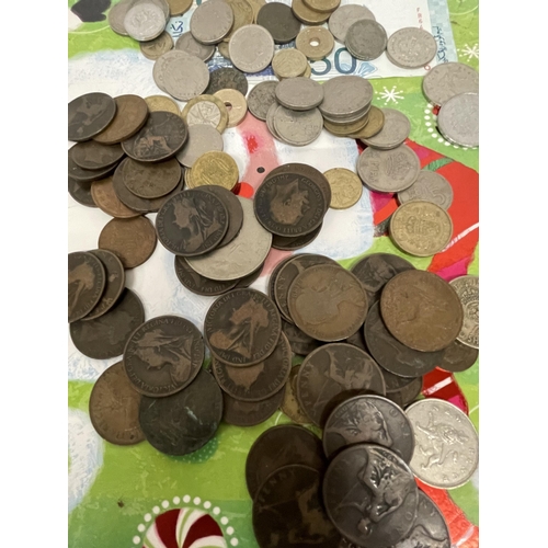 439A - A QUANTITY OF ITEMS TO INCLUDE FOREIGN COINS, BRITISH COINS, COMMEMORATIVE CROWNS, POSTCARDS, MEDALS... 