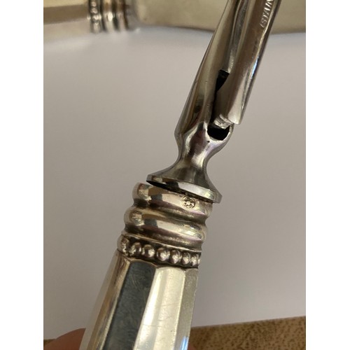 4 - AN ART DECO GEORG JENSEN STERLING SILVER TWO PIECE MEAT CARVING SET IN THE ACORN PATTERN - COMPRISIN... 