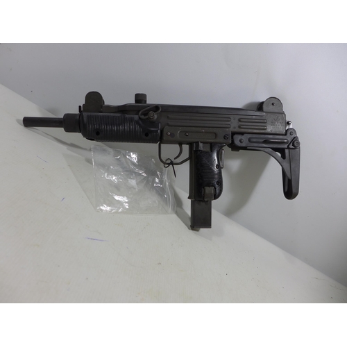 351 - A DEACTIVATED UZI 9MM SUB MACHINE GUN, WITH FOLDING STOCK, 26CM BARREL, LENGTH 65CM, SERIAL NUMBER 3... 