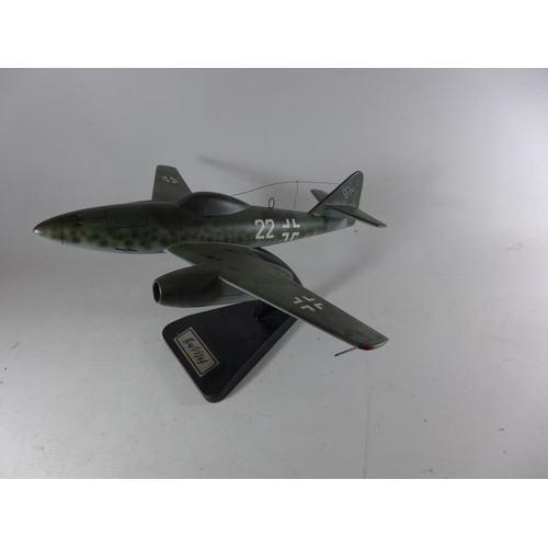 361 - A MODEL OF A WORLD WAR II MESSERSCHMIDT ME 262, WIDTH 42CM