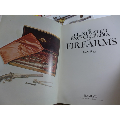 369 - SIX BOOKS ON FIREARMS, TO INCLUDE 'JANE'S GUNS RECOGNITION GUIDE', ANTIQUE FIREARMS ETC