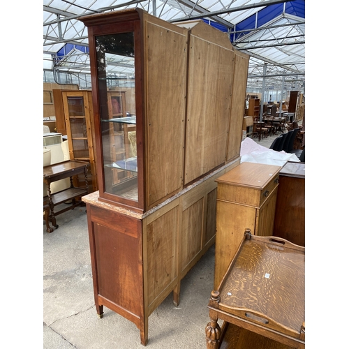 2577 - A FRENCH EDWARDIAN DISPLAY CABINET WITH MARBLE TOP ON BASE, ENCLOSING FOUR CUPBOARDS AND FOUR DRAWER... 