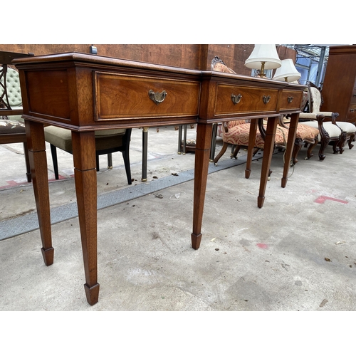 2590 - A 19TH CENTURY STYLE BREAKFRONT MAHOGANY SIDE-TABLE ON TAPERED LEGS, WITH SPADE FEET, 71