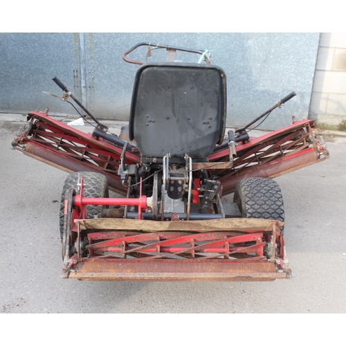 204 - BARONES LM1800 RIDE ON GANG MOWER WITH SUBARU ENGINE + VAT