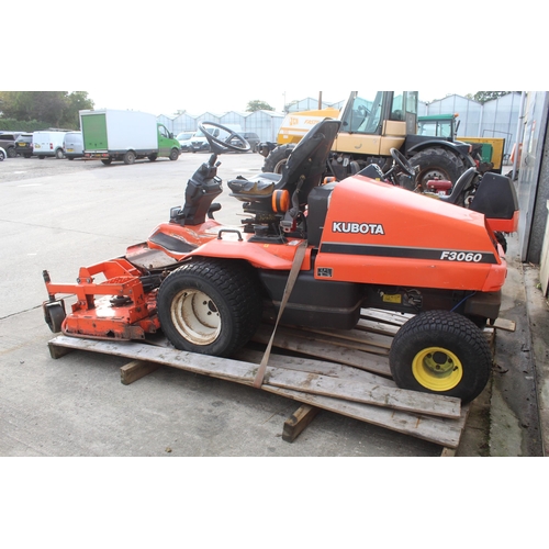 206 - KUBOTA F3060 MOWER + VAT