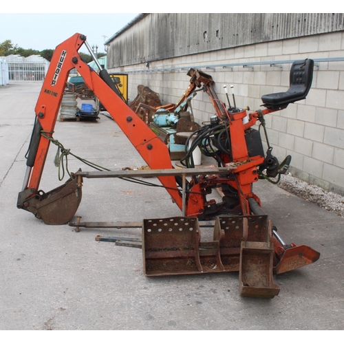 219 - KUBOTA HM190 BACK ACTOR  WITH 3 BUCKETS NO VAT