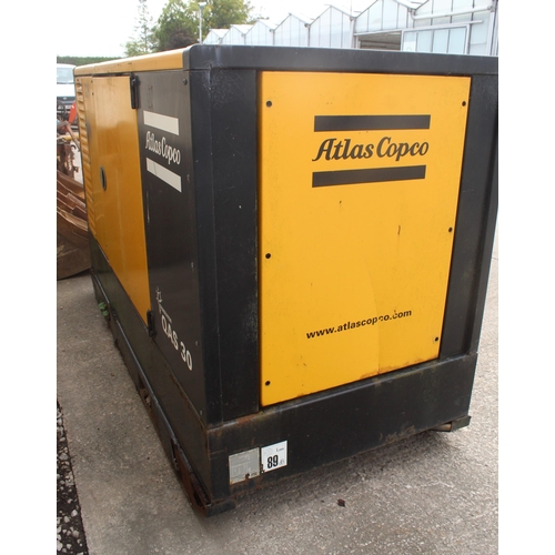 230 - ATLAS COPCO QAS 30 GENERATOR SINGLE PHASE IN GOOD WORKING ORDER BUT REQUIRES A BATTERY NO VAT