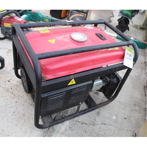 27 - HONDA GENERATOR EM4500  + VAT