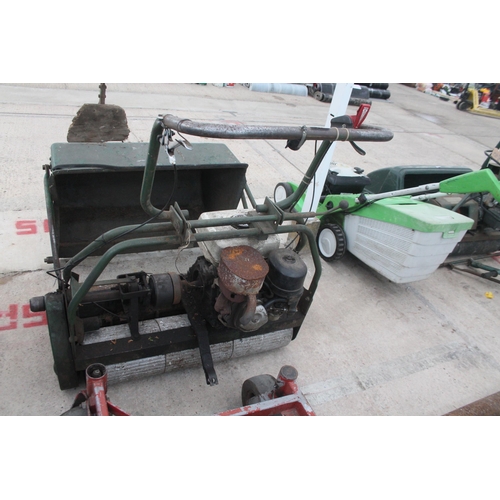 109 - LAWNMOWER WITH A HONDA ENGINE  NO VAT