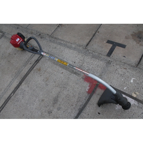 158 - HONDA STRIMMER UMS425E  + VAT