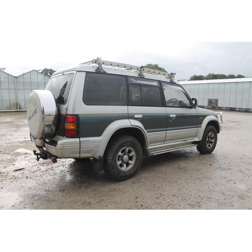 182 - 1995 MITSUBISHI PAJERO, 2.8 LTR DIESEL ENGINE, BUILT 1995 FIRST REG 2004 M816VRB MOT TILL 26.02.2024... 