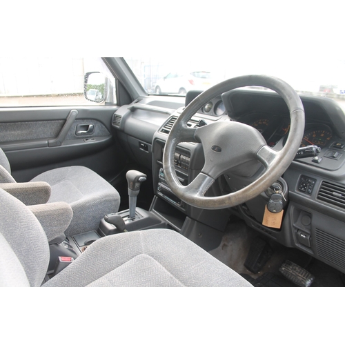 182 - 1995 MITSUBISHI PAJERO, 2.8 LTR DIESEL ENGINE, BUILT 1995 FIRST REG 2004 M816VRB MOT TILL 26.02.2024... 