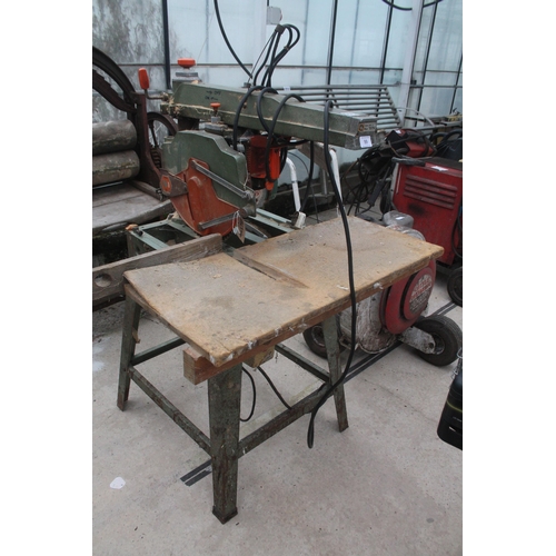 99 - DEWALT RADIAL SAW 240V IN WORKING ORDER   NO VAT