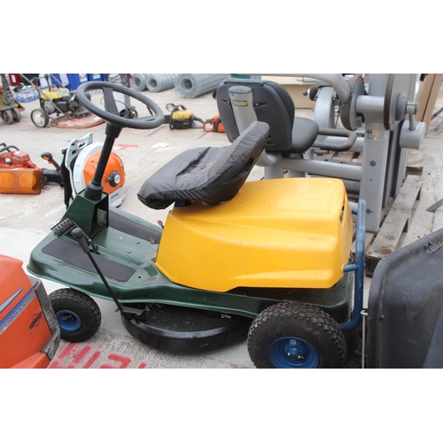 142 - McCULLOCH RIDE ON MOWER (RUNNER)  NO VAT