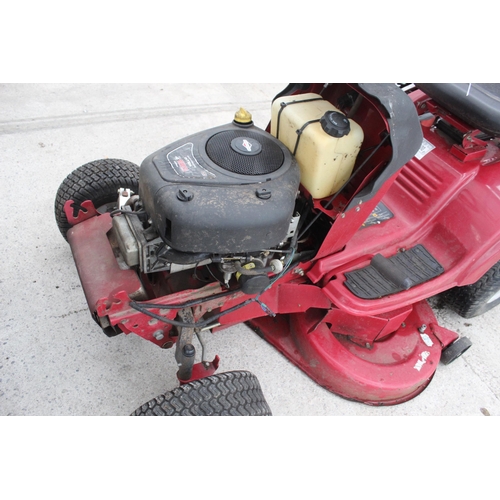 172 - LAWN FLITE 908 GLH HYDROSTATI  RIDE ON MOWER  + VAT