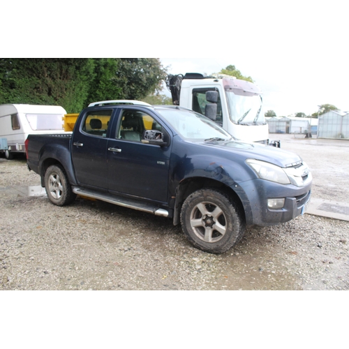 179 - IZUZU D-MAX UTAH D/C TWIN TURBO TD YN636YX 172270 MILES MOT MAY 24 FIRST REG 12/09/13 + VAT WHILST A... 