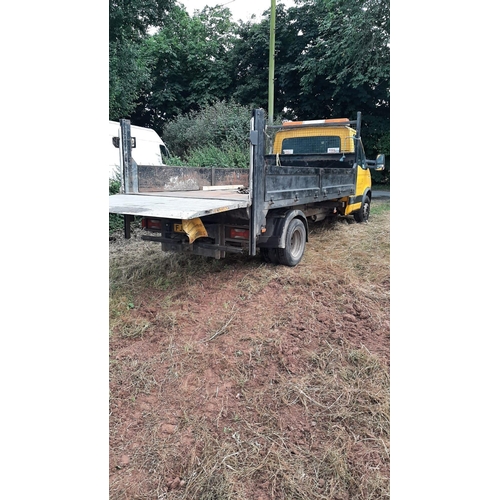 181 - 2009 IVECO 65C18 3 WAY TIPPER WITH TAIL LIFT ALL FULL WORKING ORDER. MOT TILL FEBRUARY 2024, ONE PRE... 