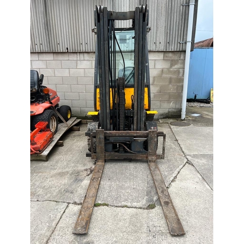 200 - JUNGHEINRICH DFG 25 BK 2.5 TONNE FORKLIFT 6533 HOURS SERIAL NUMBER 100036265 KEY IN THE PAY OFFICE +... 