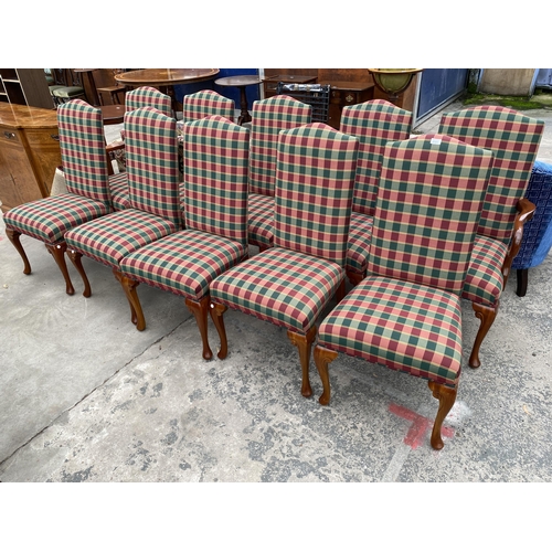 2581 - A SET OF TEN QUEEN ANNE STYLE DINING CHAIRS, TWO BEING CARVERS, ON CABRIOLE FRONT LEGS, WITH TARTAN ... 